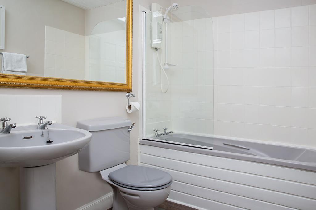 Prestwick Town Center Flat Leilighet Eksteriør bilde